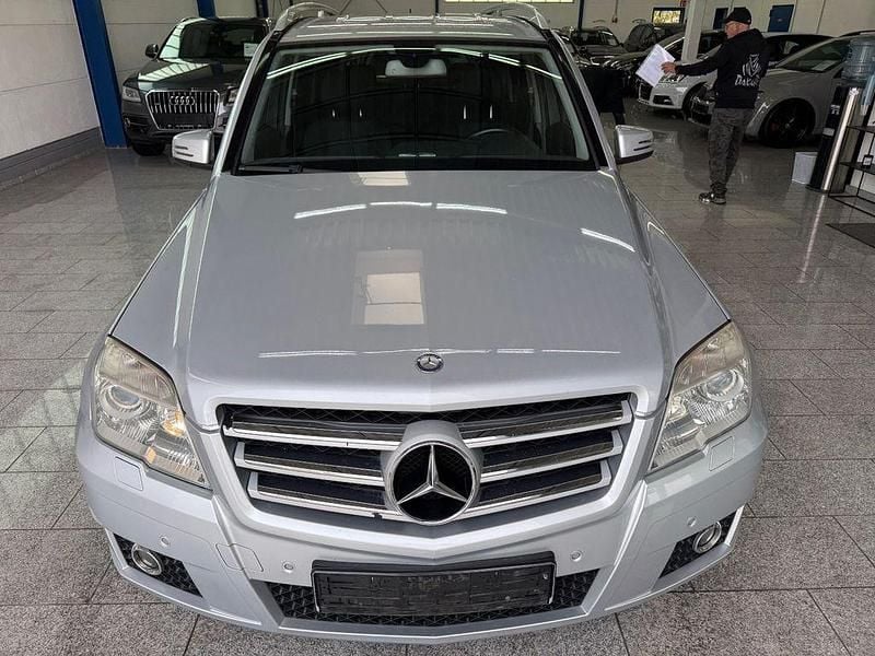 Gebraucht Mercedes GLK320 224 PS (164 kW) 2008 Iridiumsilber SUV