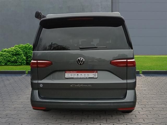 Neu VW California Beach 150 PS (110 kW) 2025 Grau Van