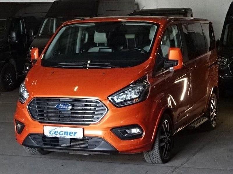 Gebraucht Ford Tourneo Custom Titanium 170 PS (125 kW) 2018 Orange Van