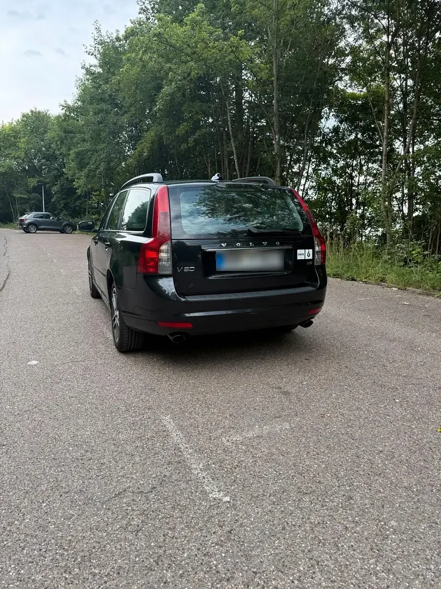 Gebraucht Volvo V50 179 PS (131 kW) 2008 Schwarz Kombi