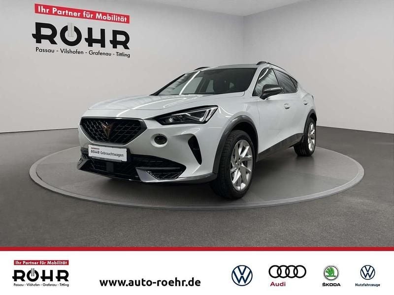 Nevadaweiss metallic Gebraucht 2024 Cupra Formentor SUV | 29.526 € (Superpreis) - Bild 1/4