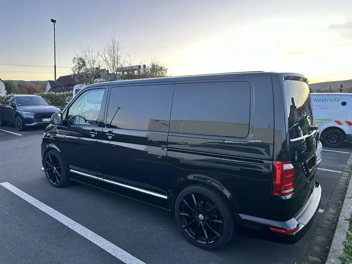 Używany VW T6 Highline 204 KM (150 kW) 2015 Czarny Van
