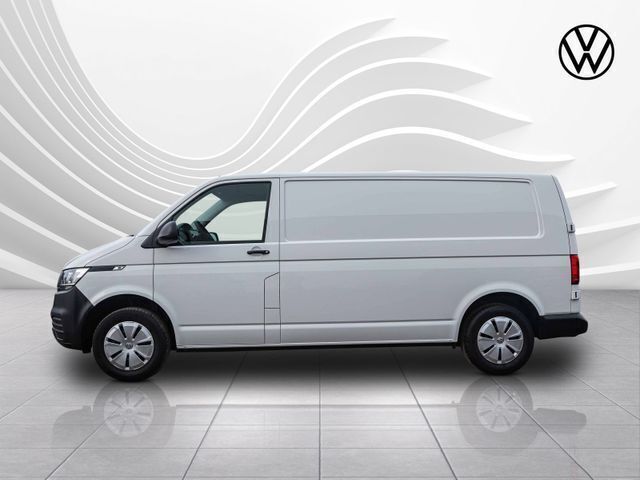 Gebraucht VW T6.1 150 PS (110 kW) 2023 Weiß (candyweiß) Van