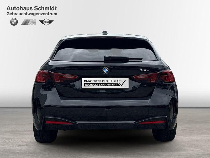 Gebraucht BMW 118 Sport Line 150 PS (110 kW) 2024 Saphirschwarz Kleinwagen
