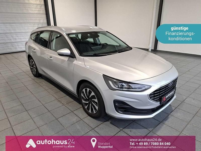 Silber Gebraucht 2023 Ford Focus Titanium Kombi | 16.490 € (Fairer Preis) - Bild 1/4