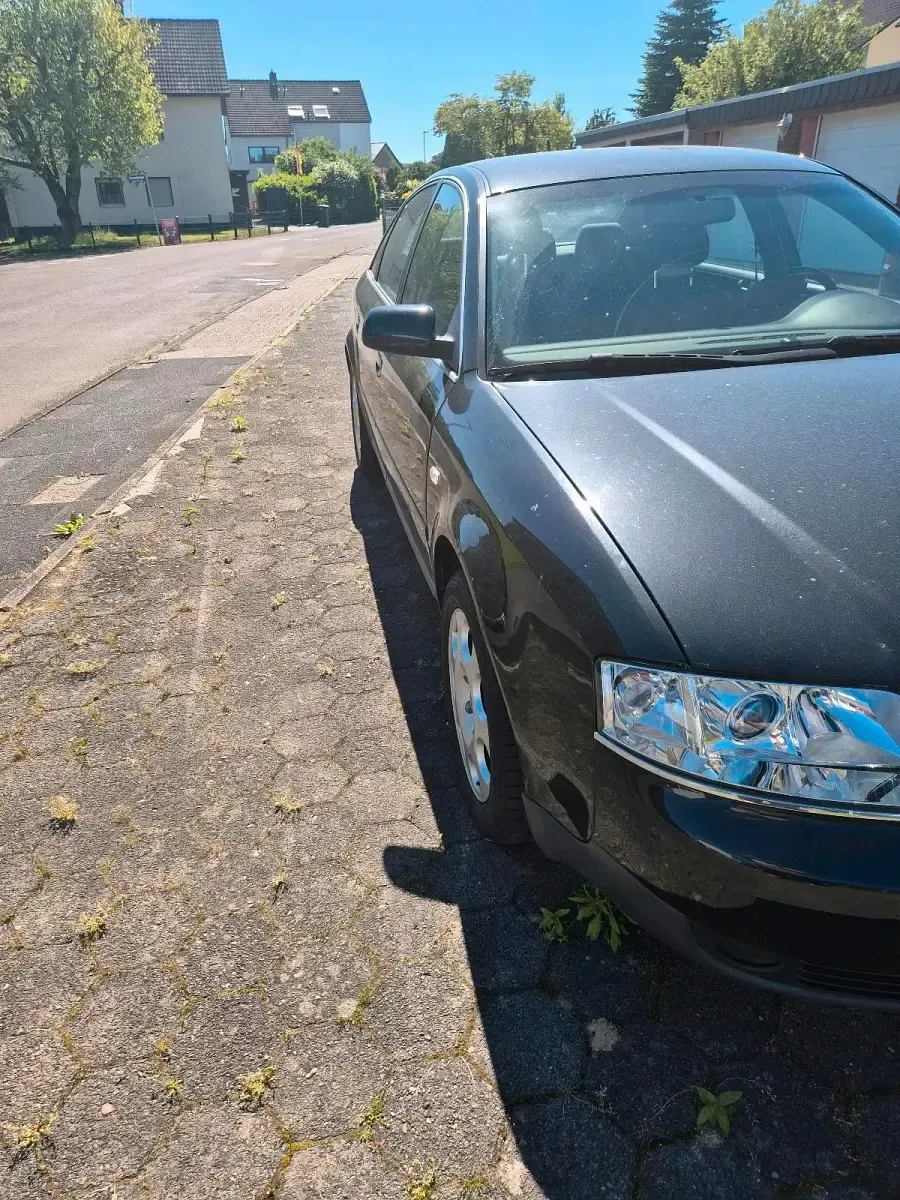 Gebraucht Audi A6 130 PS (95 kW) 2002 Blau Limousine