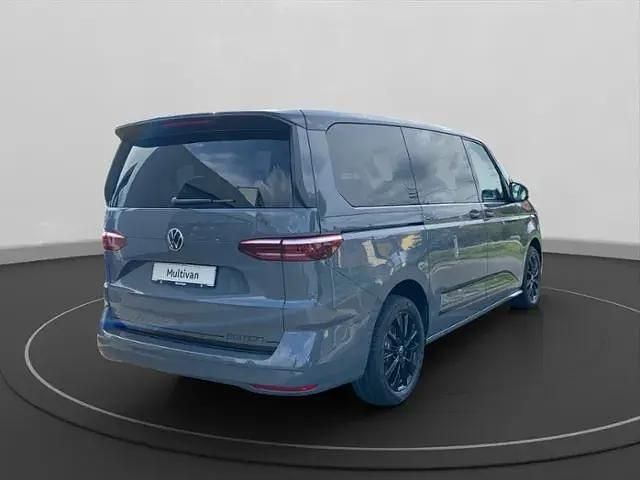 Nouă VW Multivan Edition 110 CP (80 kW) 2026 Gri Monovolum