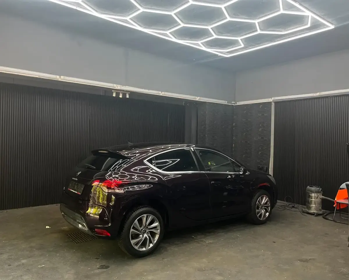 Gebraucht Citroën DS4 So Chic 163 PS (119 kW) 2015 Andere farben Kleinwagen
