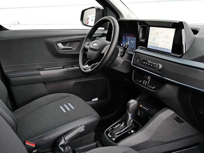 Neu Ford Tourneo Active 125 PS (91 kW) 2025 Schwarz Van / Kleinbus