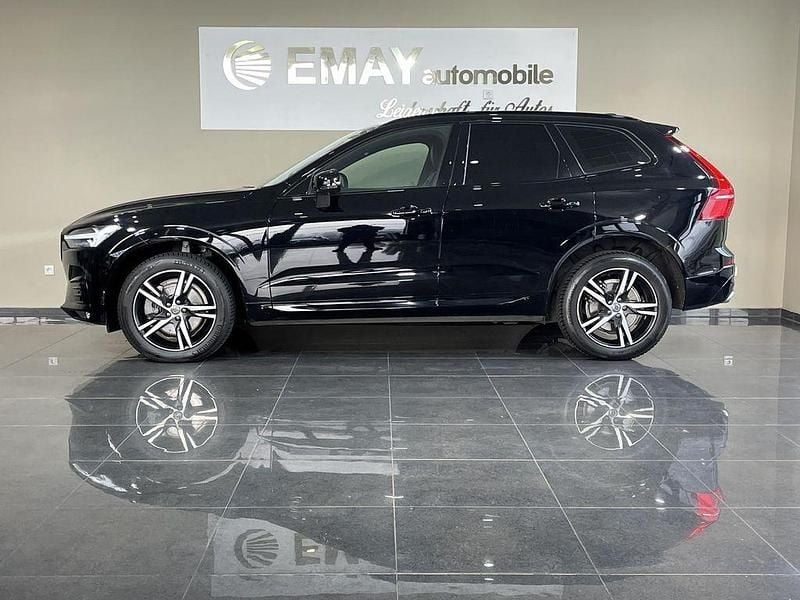 Black solid "stone" / solid Gebraucht 2021 Volvo XC60 R-Design SUV | 34.698 € (Fairer Preis) - Bild 1/4