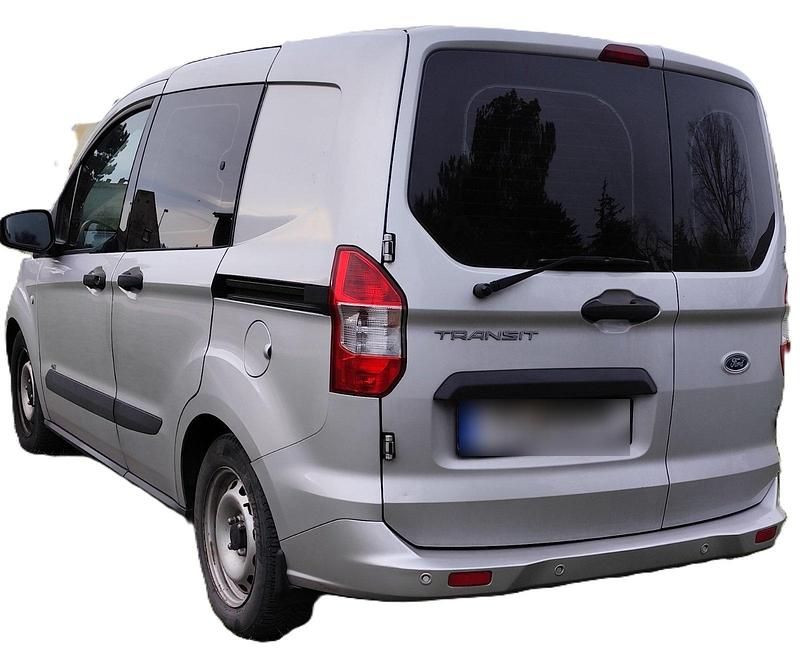 Gebraucht Ford Transit Basis 95 PS (69 kW) 2016 Silber Van