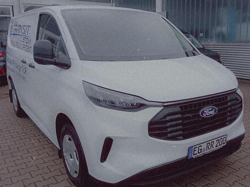 Gebraucht Ford Transit Custom Trend 136 PS (100 kW) 2024 Frostweiß Van / Kleinbus