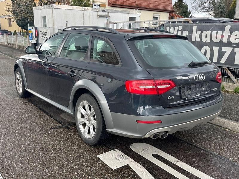Gebraucht Audi A4 Allroad Sport 177 PS (130 kW) 2013 Blau Kombi