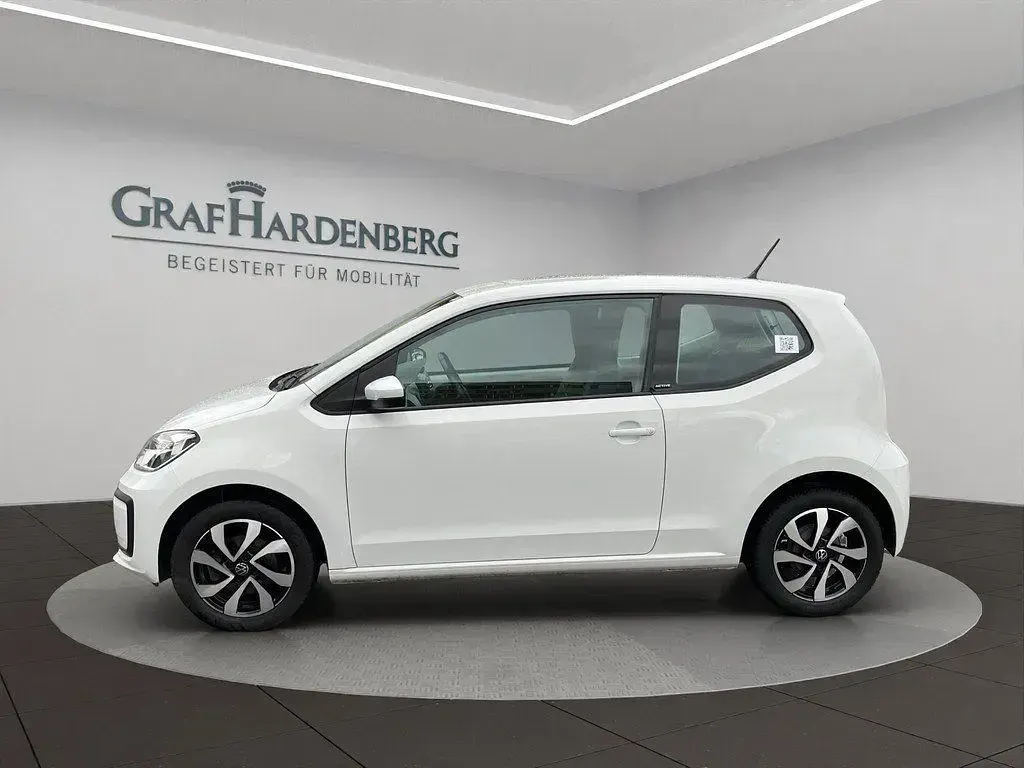 Gebraucht VW up! Active 65 PS (47 kW) 2023 Pure white Kleinwagen