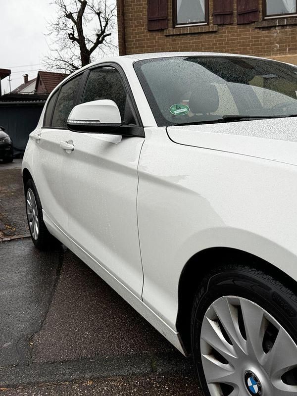 Gebraucht BMW 116 Advantage 116 PS (85 kW) 2013 Weiß Kleinwagen