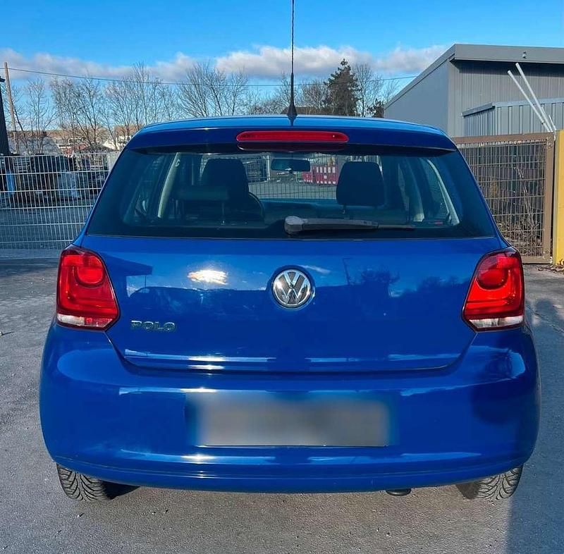 Gebraucht VW Polo Classicline 60 PS (44 kW) 2010 Blau Kleinwagen