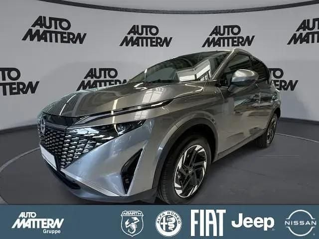 Grau Neu 2025 Nissan Qashqai 360º SUV | 33.889 € (Fairer Preis) - Bild 1/4