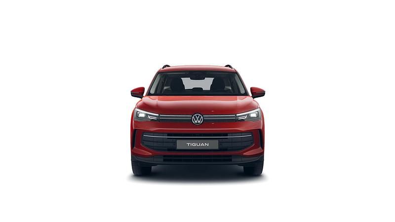 Persimmon red metallic Gebraucht 2024 VW Tiguan Life SUV | 34.440 € (Etwas zu teuer) - Bild 1/3