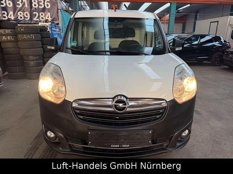 Gebraucht Opel Combo 90 PS (66 kW) 2014 Weiß Van / Kleinbus