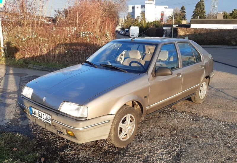 Gebraucht Renault R9 73 PS (53 kW) 1989 Beige Limousine