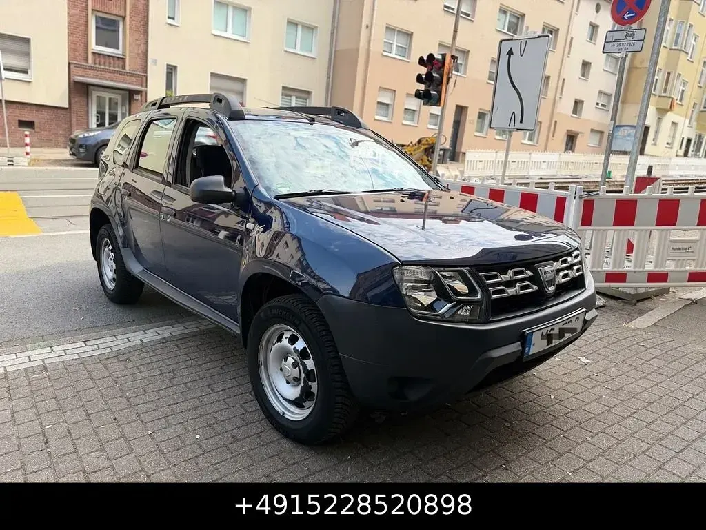 Gebraucht Dacia Duster Celebration 125 PS (91 kW) 2015 Blau SUV