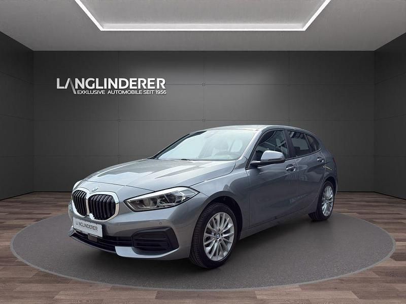 Skyscraper grau metallic Gebraucht 2024 BMW 118 Advantage Kleinwagen | 25.900 € (Fairer Preis) - Bild 1/4