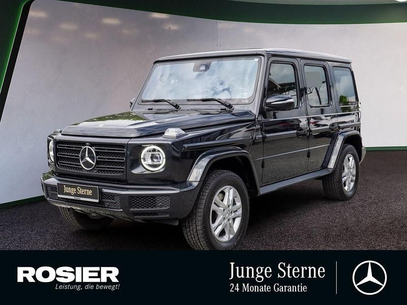 Schwarz / magnetitschwarz Gebraucht 2021 Mercedes G350 SUV | 113.890 € (Fairer Preis) - Bild 1/4