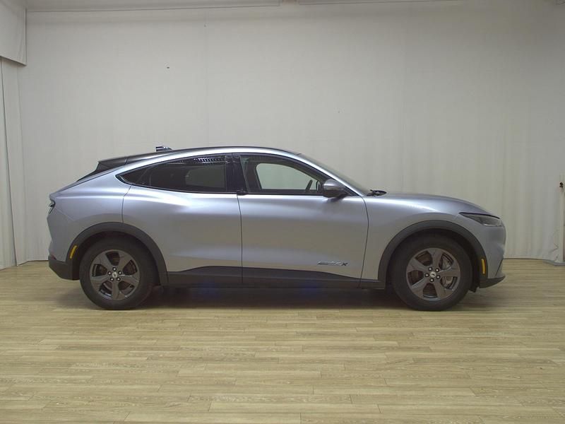 Gebraucht Ford Mustang Mach-E 216 kW (294 PS) 2022 Blau SUV