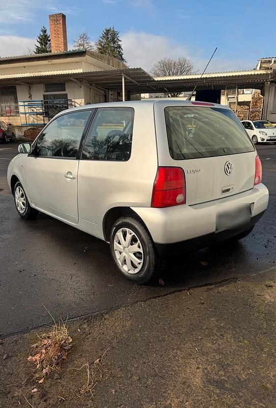 Gebraucht VW Lupo 50 PS (36 kW) 2002 Silber Kleinwagen