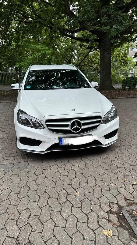 Weiß Gebraucht 2015 Mercedes E350 Kombi | 16.000 € (Fairer Preis) - Bild 1/4
