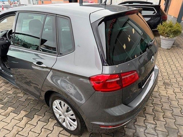 Gebraucht VW Golf Allstar 125 PS (91 kW) 2017 Grau SUV