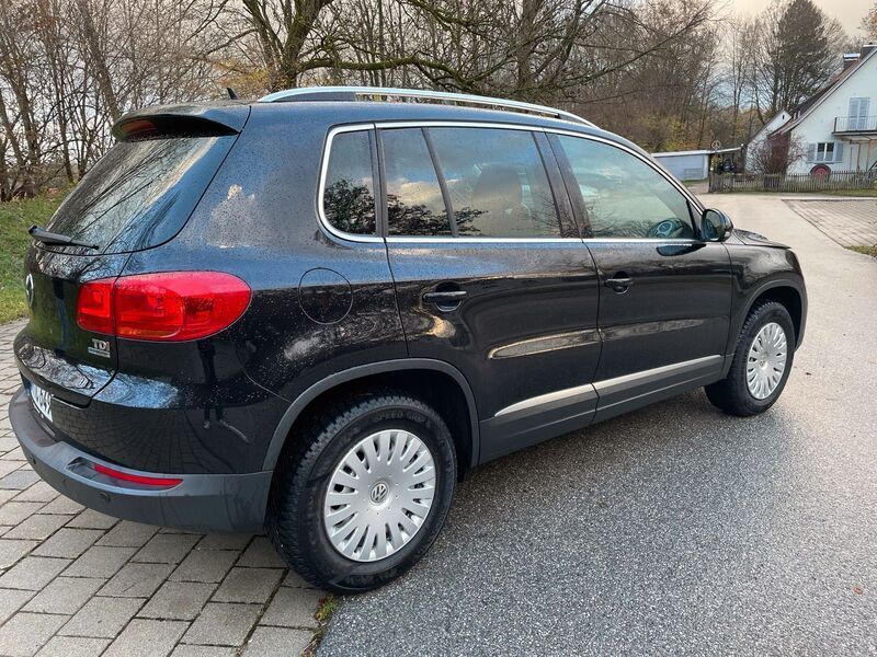 Verkauft VW Tiguan 2.0 TDI Rentner Fah., gebraucht 2012, 144.000 km in Bayern Peißenberg
