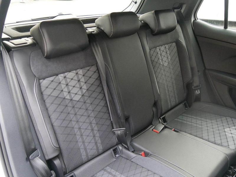Neu VW T-Cross Comfortline 150 PS (110 kW) 2025 Silber SUV