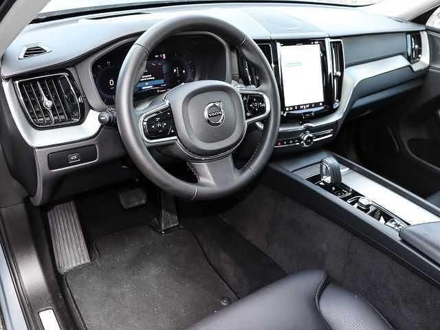 Gebraucht Volvo XC60 145 PS (106 kW) 2023 SUV