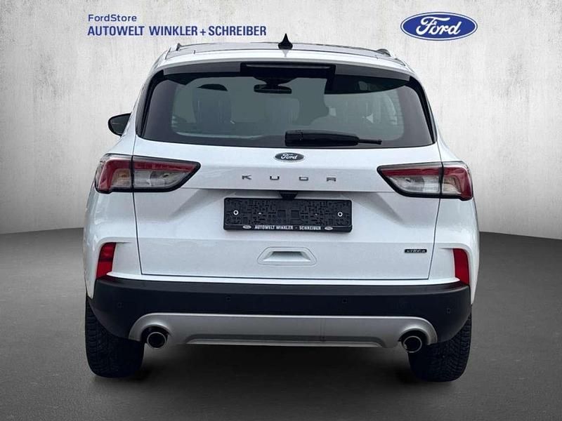 Second-hand Ford Kuga Titanium 224 CP (164 kW) 2021 Alb SUV