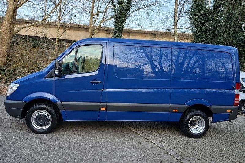 Gebraucht Mercedes Sprinter 129 PS (94 kW) 2010 Blau Van