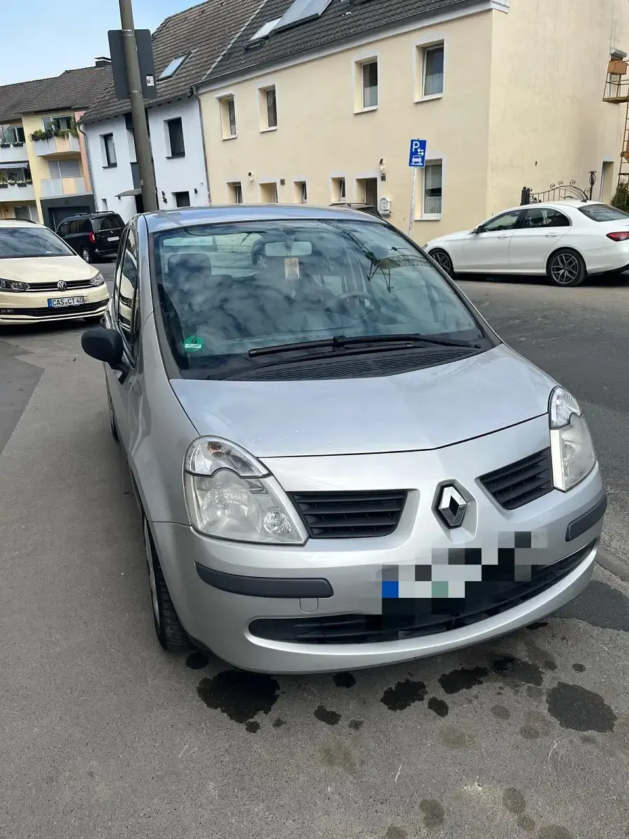 Usata Renault Modus 75 CV (55 kW) 2007 Argento Monovolume
