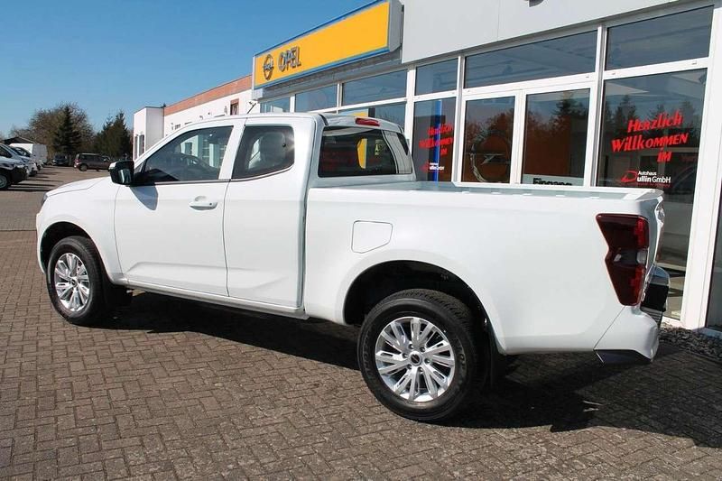 Neu Isuzu D-Max 163 PS (119 kW) 2025 Weiß Abholung