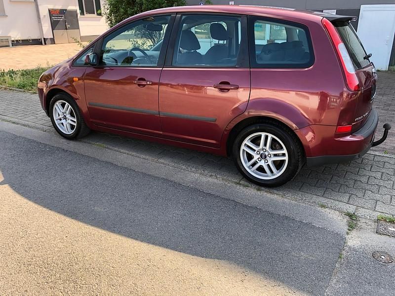Brugt Ford Focus 136 HK (100 kW) 2006 Rød Stationcar