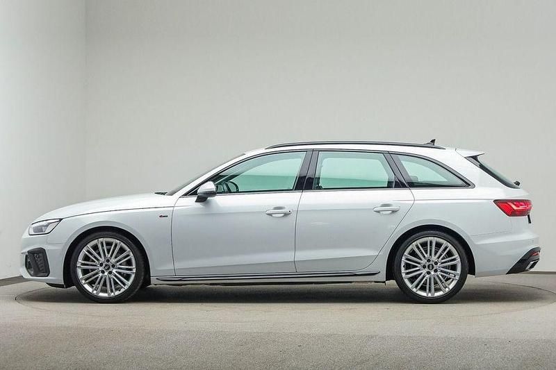 Gebraucht Audi A4 Competition 204 PS (150 kW) 2022 Gletscherweiß metallic Kombi