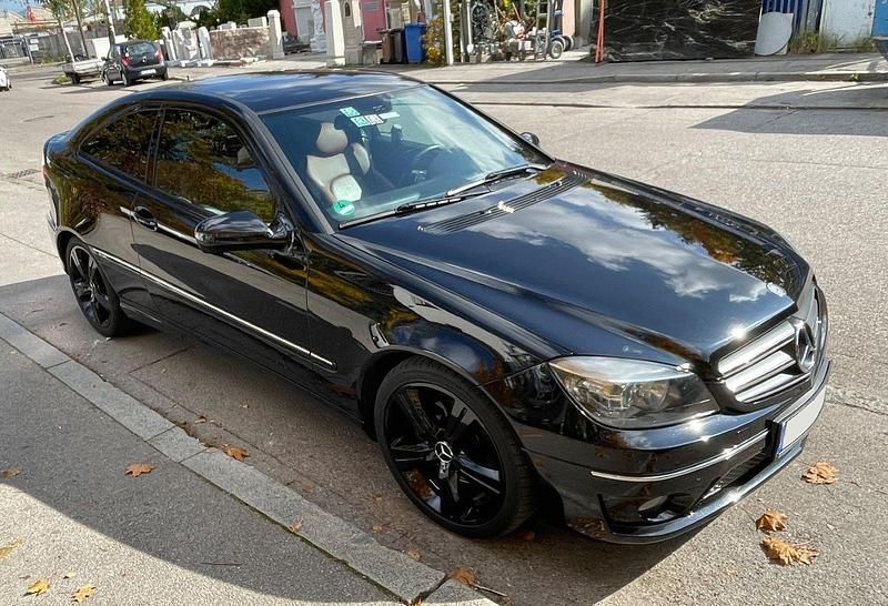 Schwarz Gebraucht 2009 Mercedes CLC230 Kleinwagen | 8.800 € - Bild 1/4