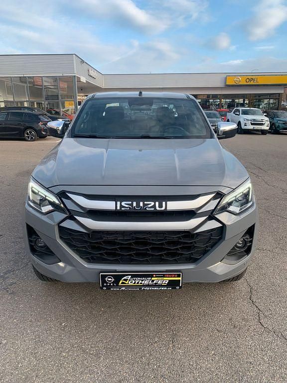 Neu Isuzu D-Max 200 PS (147 kW) 2025 Grau Pickup