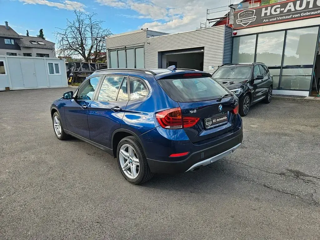 Gebraucht BMW X1 Advantage 116 PS (85 kW) 2015 Blau SUV