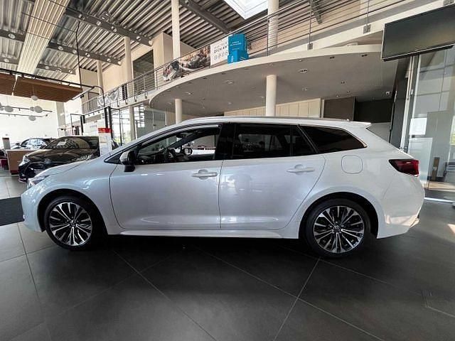 Gebraucht Toyota Corolla Plus 196 PS (144 kW) 2025 Weiß Kombi