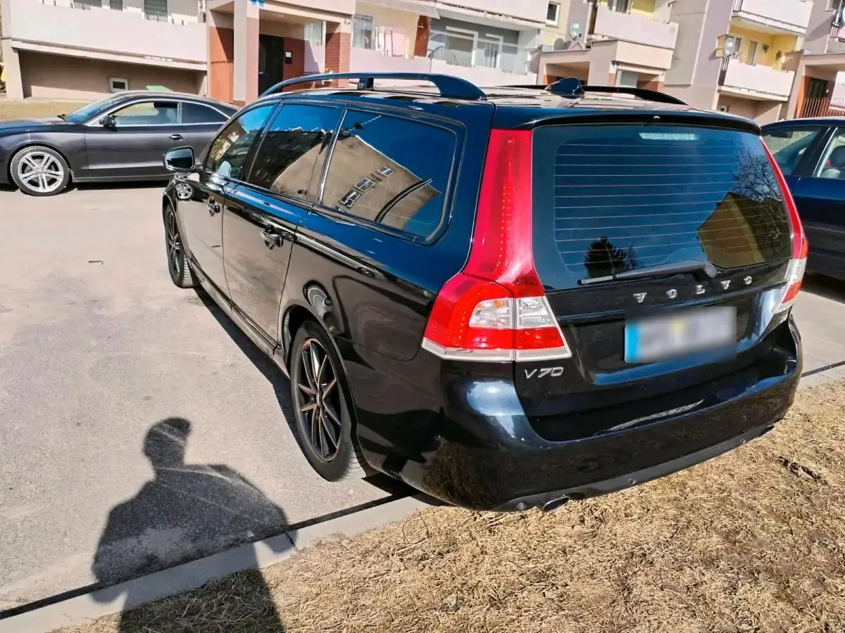 Gebraucht Volvo XC70 181 PS (133 kW) 2015 Schwarz Kombi