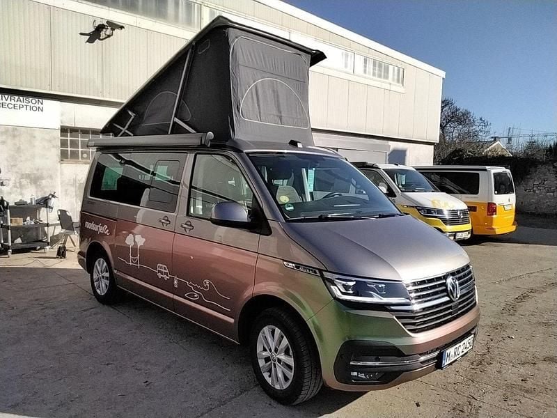 Beige Gebraucht 2021 VW T6.1 California Van | 54.900 € - Bild 1/4