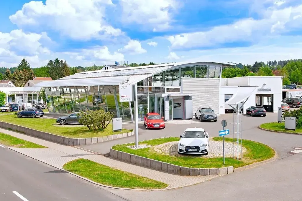 Gebraucht VW ID. Buzz Pro 150 kW (204 PS) 2022 Schwarz (deep black perleffekt) Van / Kleinbus
