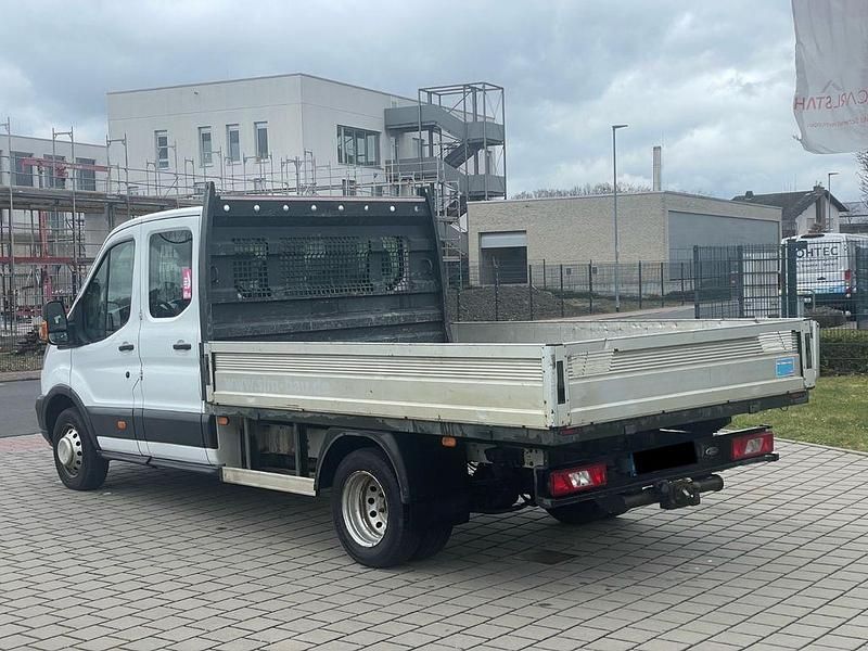 Gebraucht Ford Transit 155 PS (114 kW) 2016 Weiß Van / Kleinbus