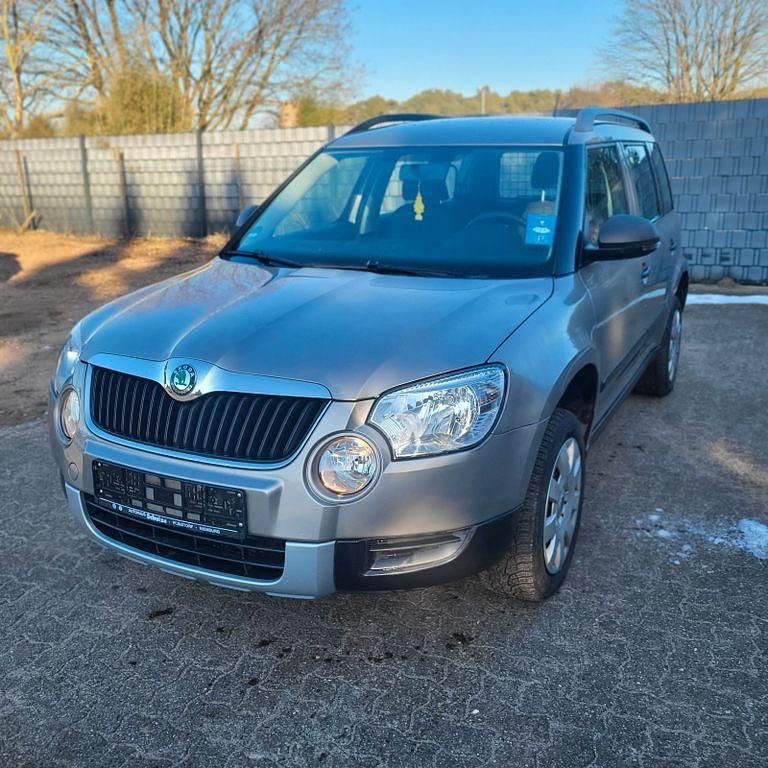 Gebraucht Skoda Yeti Plus Edition 122 PS (89 kW) 2014 Beige SUV