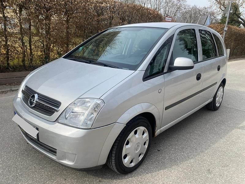 Gebraucht Opel Meriva 87 PS (63 kW) 2004 Silber Van / Kleinbus